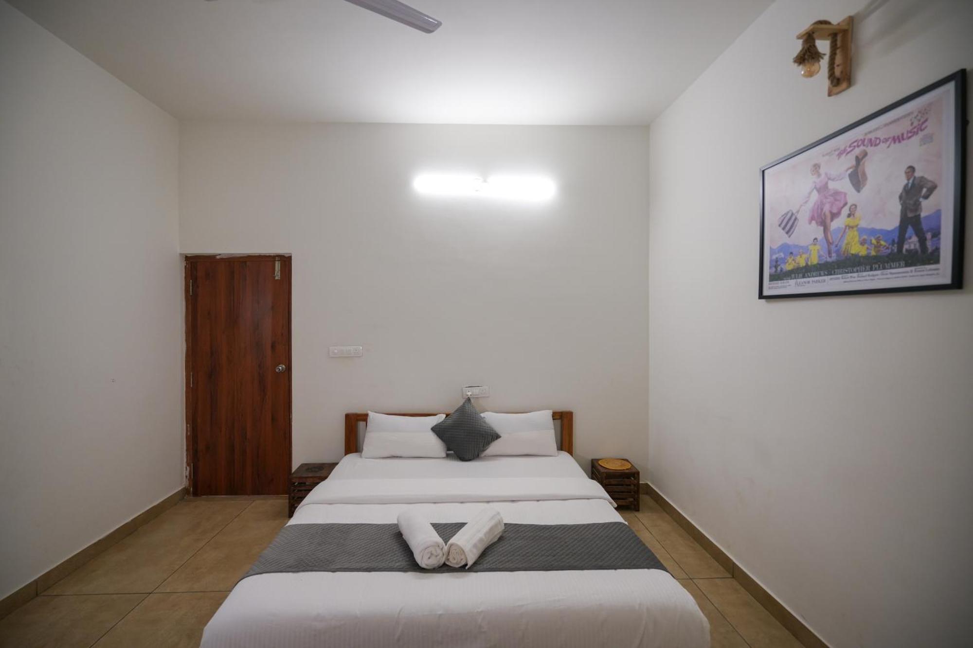 Hotel Happy Retreats - Kai Chik Ballāpur Esterno foto