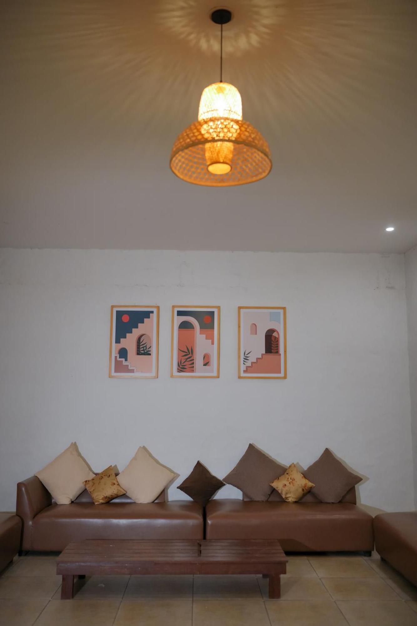 Hotel Happy Retreats - Kai Chik Ballāpur Esterno foto