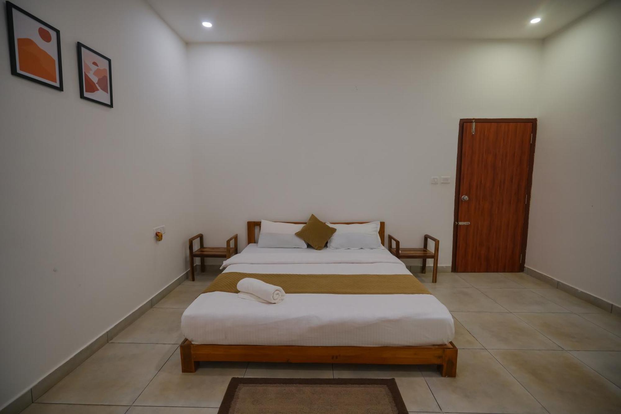 Hotel Happy Retreats - Kai Chik Ballāpur Esterno foto